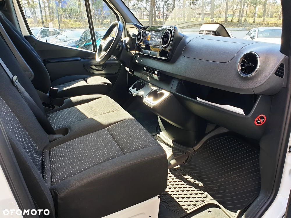 Mercedes-Benz SPRINTER 317 CDI - 9