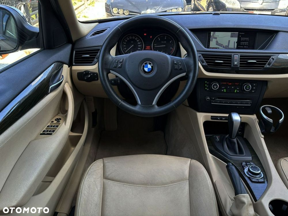 BMW X1 xDrive20d - 28