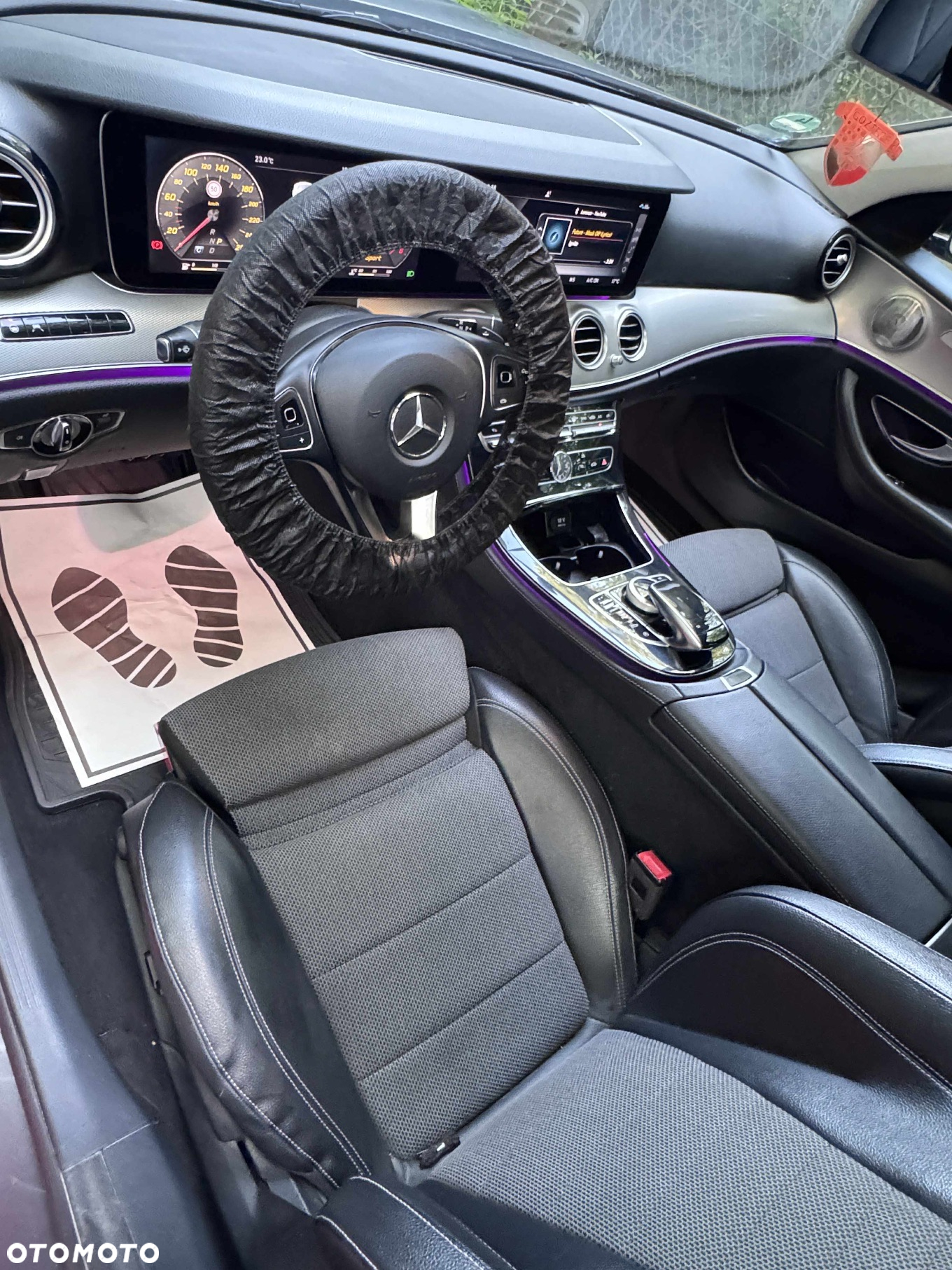 Mercedes-Benz Klasa E 220 d 9G-TRONIC - 6