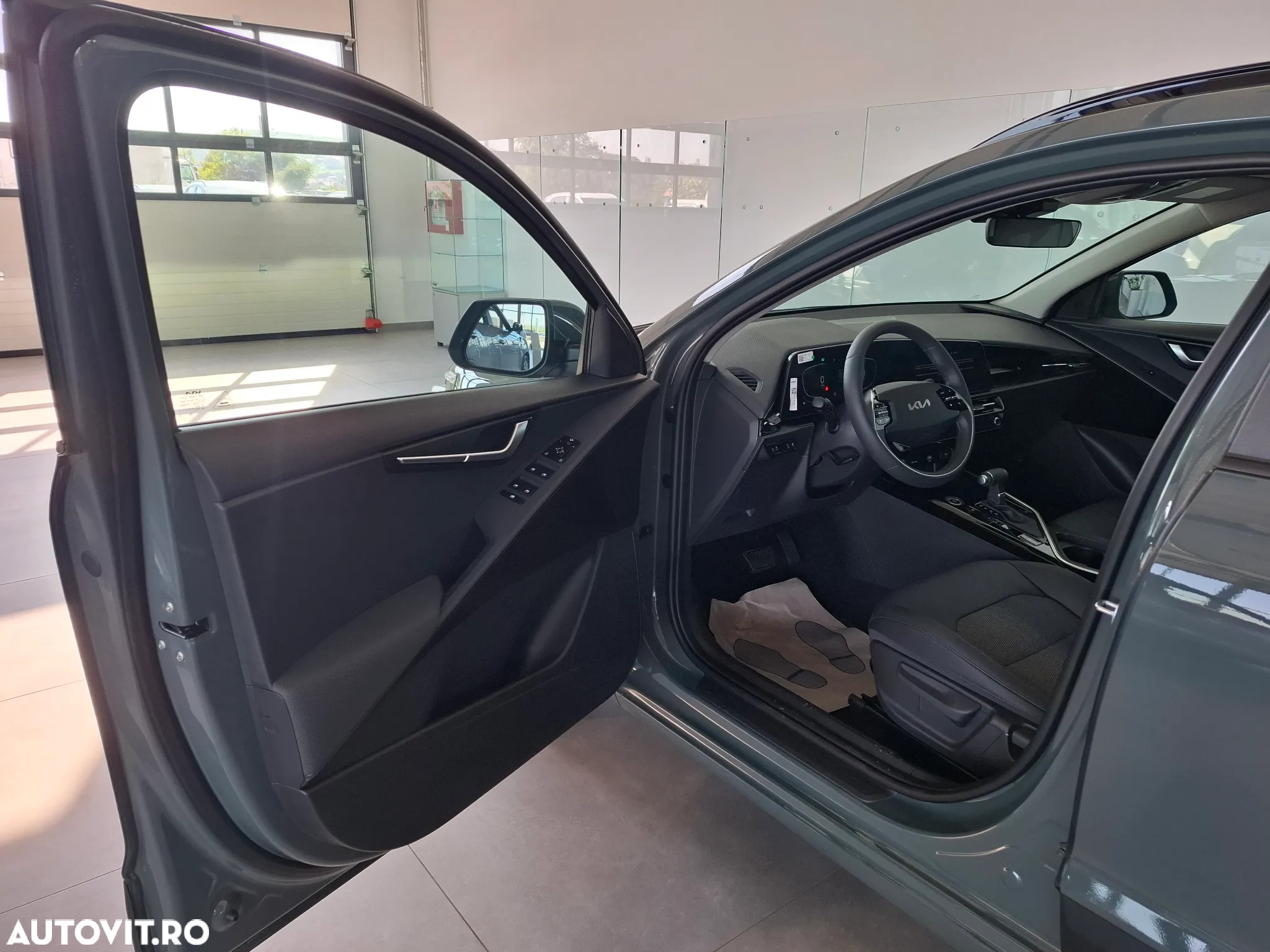 Kia Niro 1.6 GDI 6DCT HEV Classic - 8