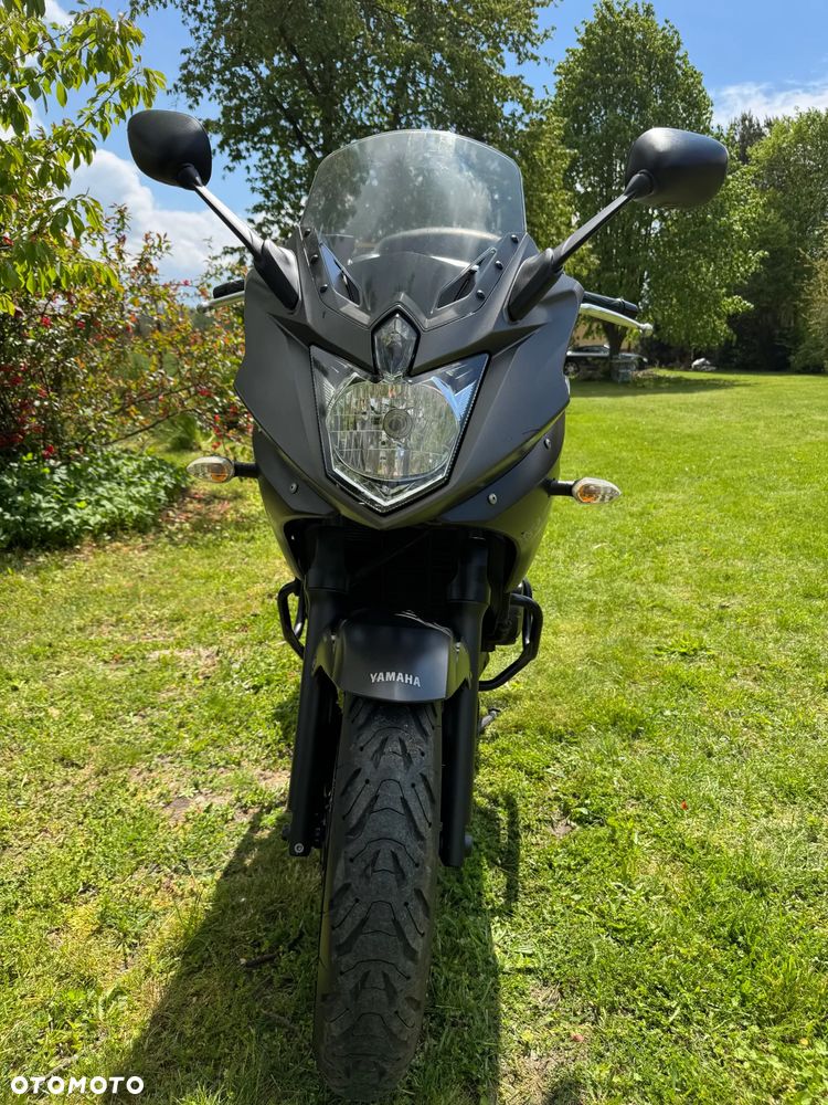 Yamaha XJ - 18