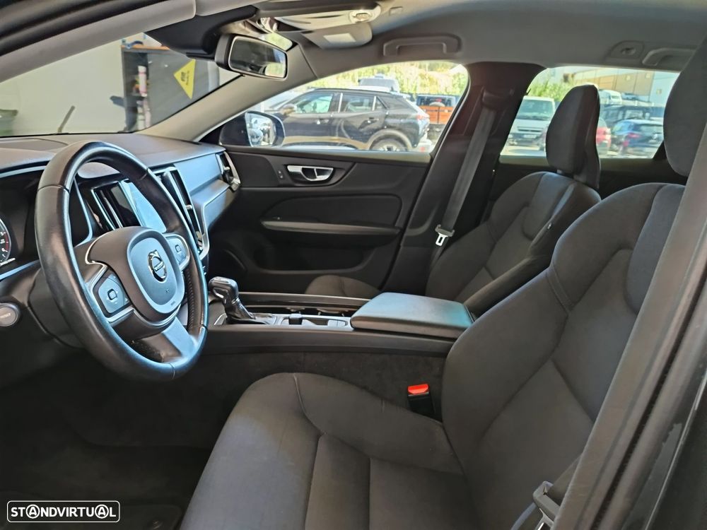 Volvo V60 2.0 D3 Geartronic - 23