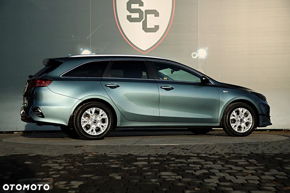 Kia Ceed 1.5 T-GDI M - 13