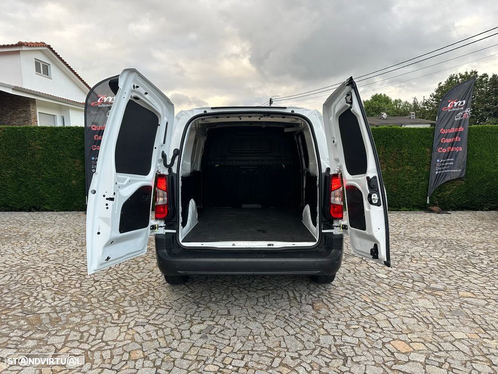 Citroën Berlingo Longa XL GPS Camara de Marcha Atrás IVA DEDUTIVEL - 8