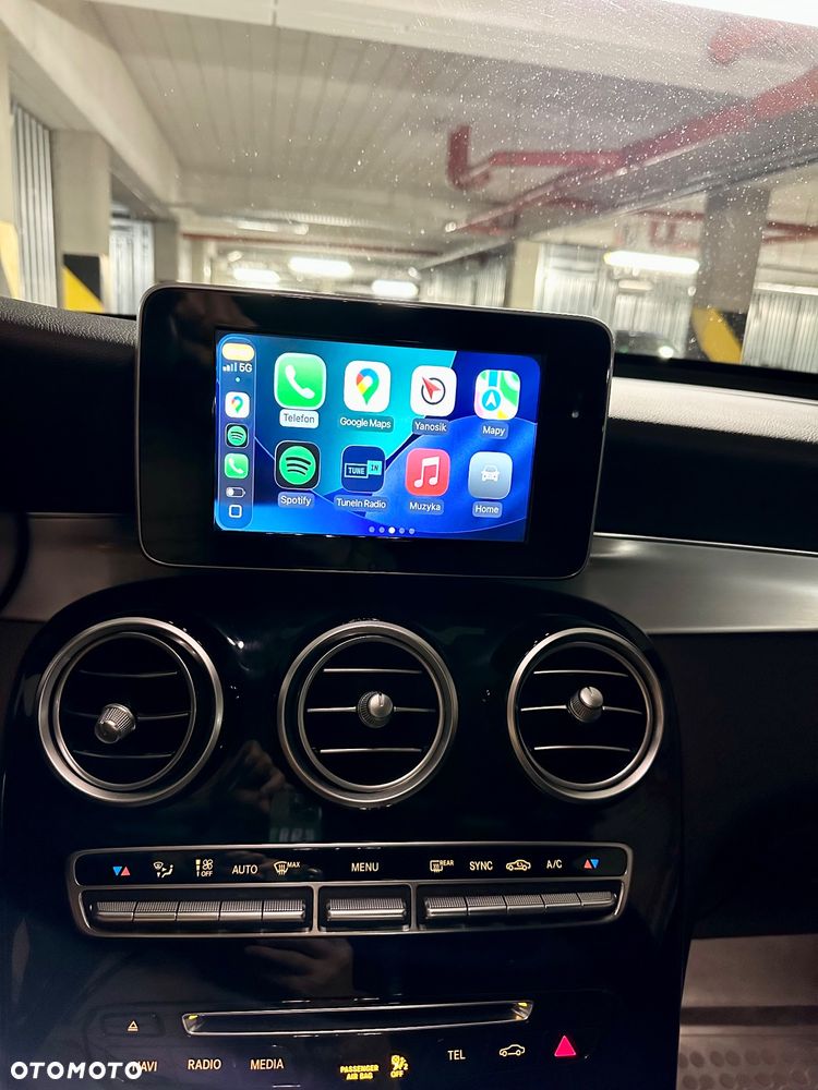 Mercedes-Benz GLC 250 4Matic 9G-TRONIC AMG Line - 10