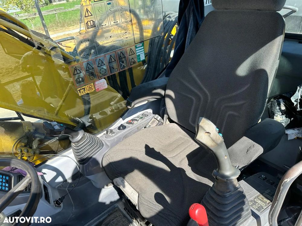Komatsu PW 160 - 5