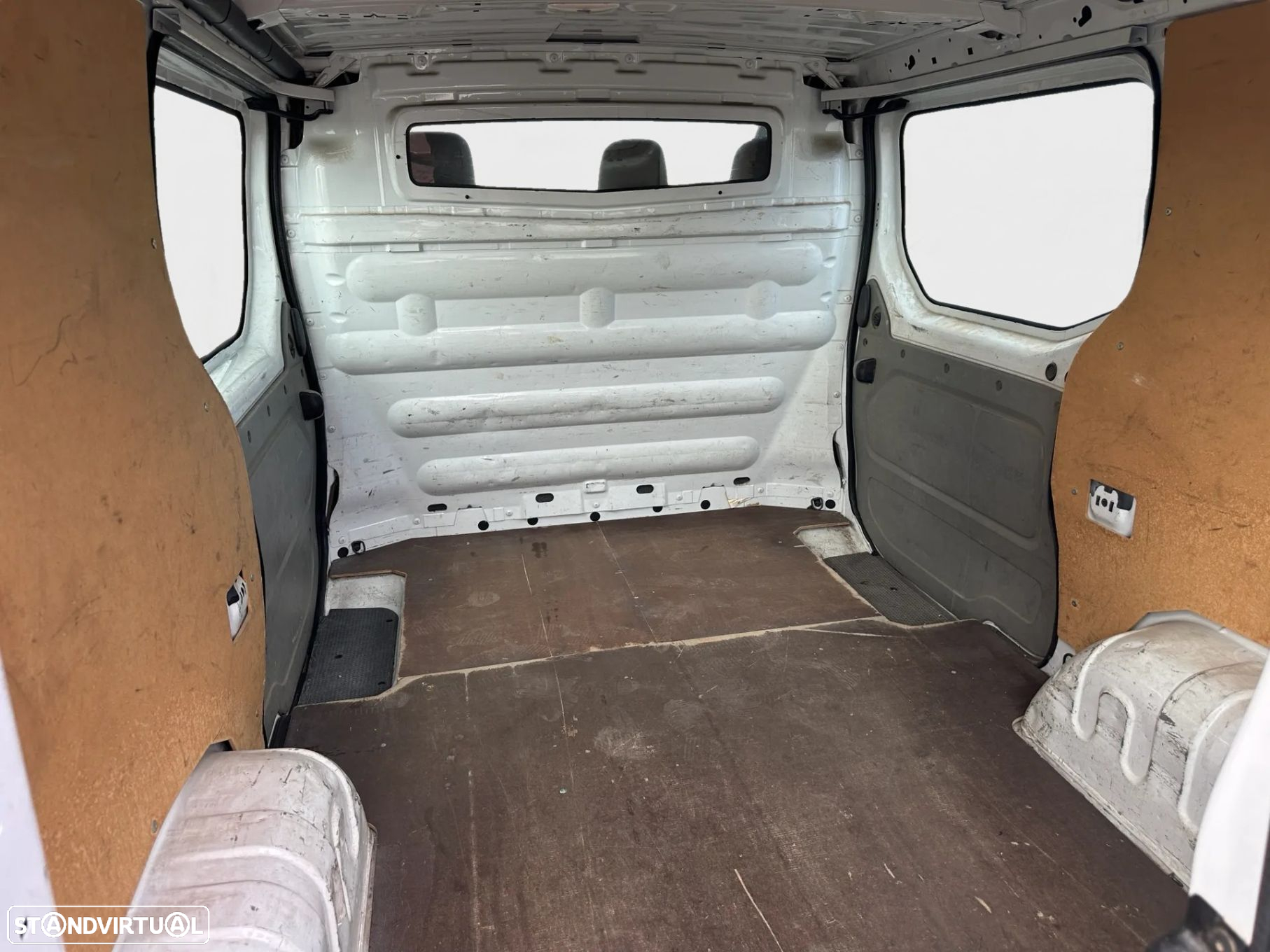Renault Trafic 2.0 dCi L1H1 1.2T90 - 11