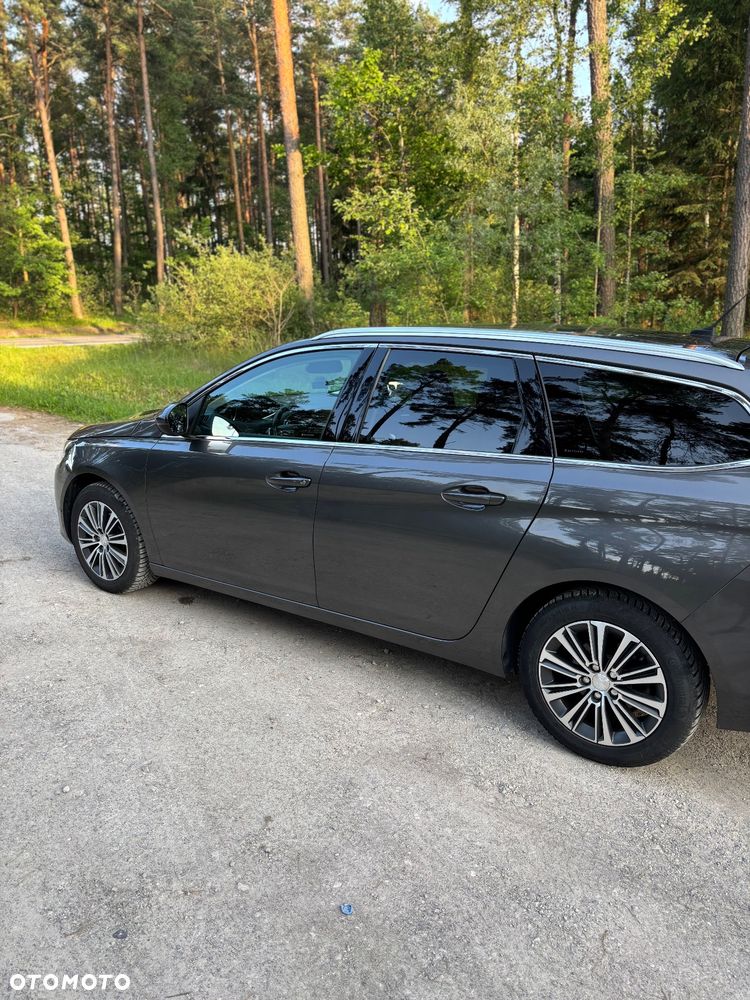 Peugeot 308 BlueHDi 130 EAT8 Stop & Start Allure - 6