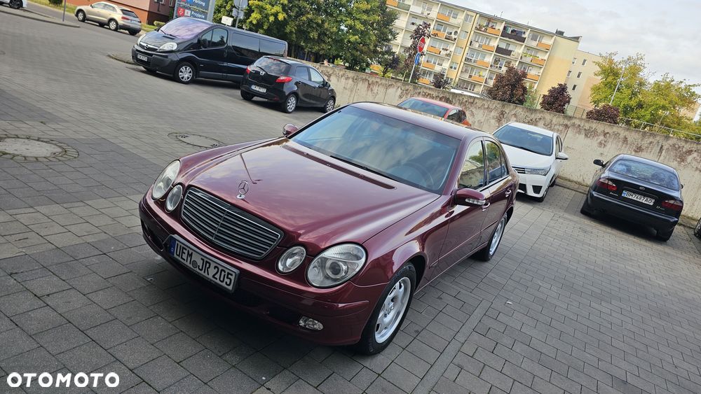 Mercedes-Benz Klasa E - 1
