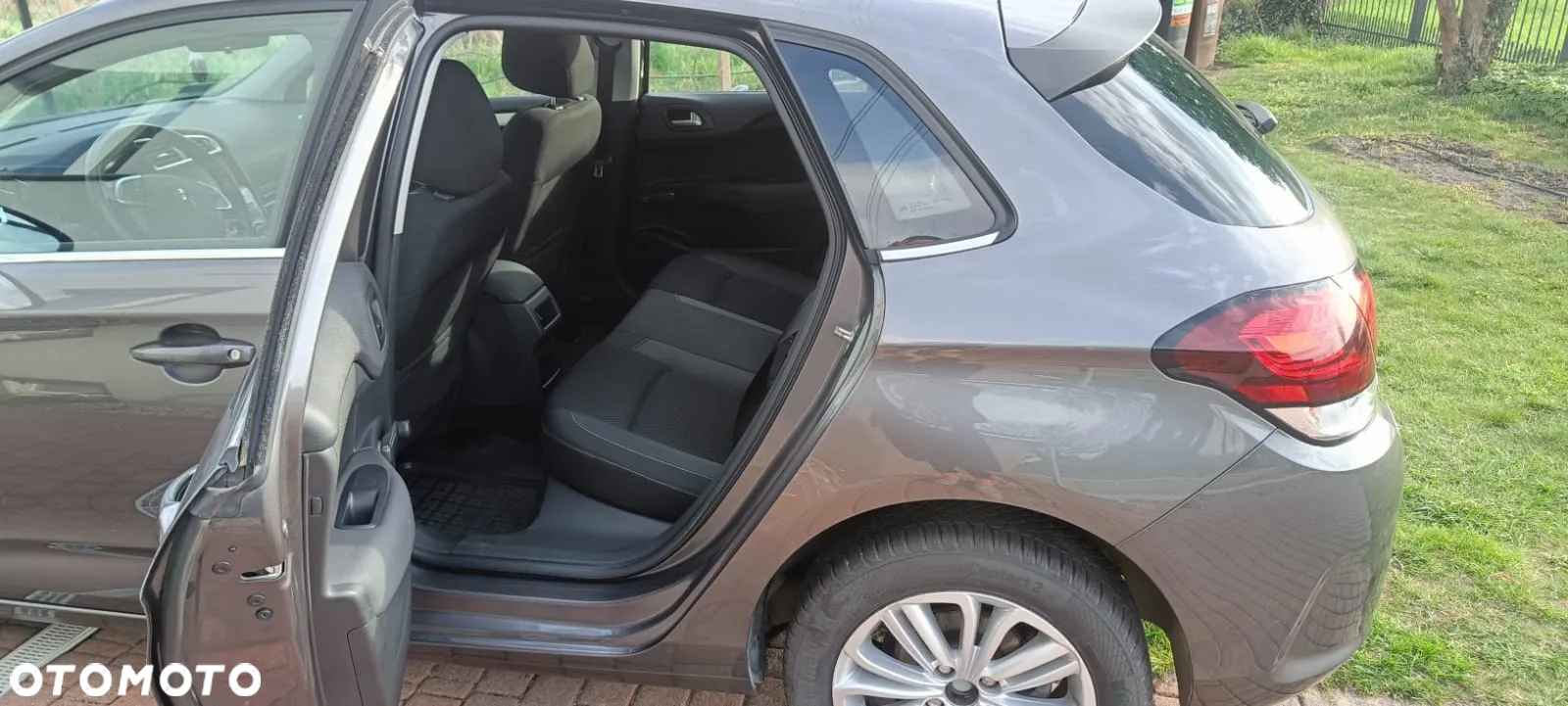 Citroën C4 1.6 HDi Seduction - 11
