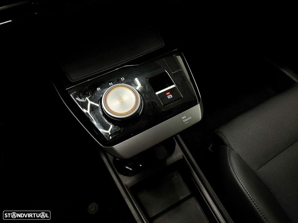 MG MG4 64 kWh Comfort - 10