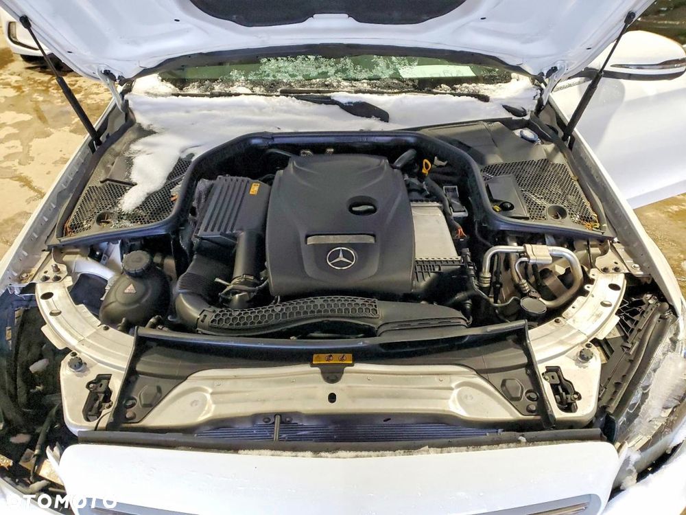 Mercedes-Benz Klasa C 300 9G-TRONIC Avantgarde - 12