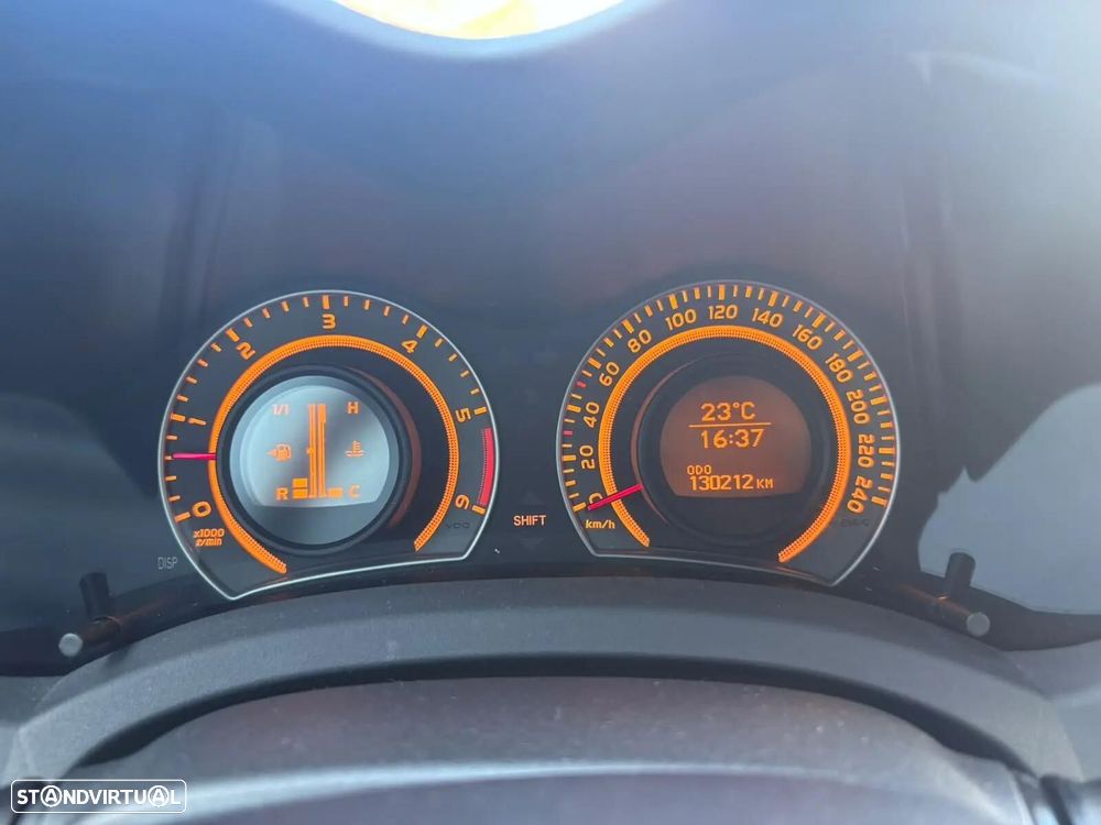 Toyota Auris 1.4 D-4D Sol - 42