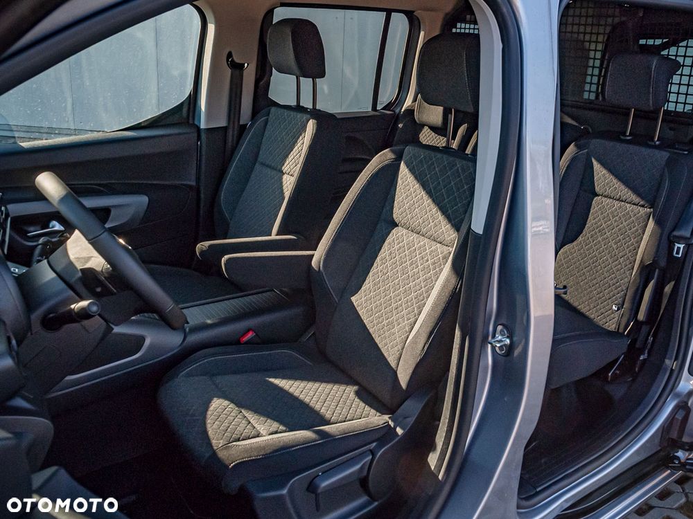 Opel COMBO KOMBI MPV XL DIESEL 131 KM AUTOMAT - 15