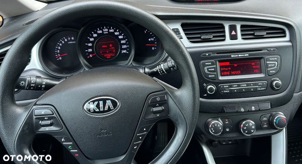 Kia Ceed - 2