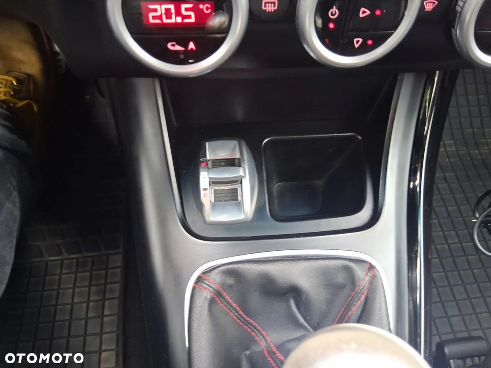 Alfa Romeo Giulietta 2.0 JTDM 16V Turismo - 5