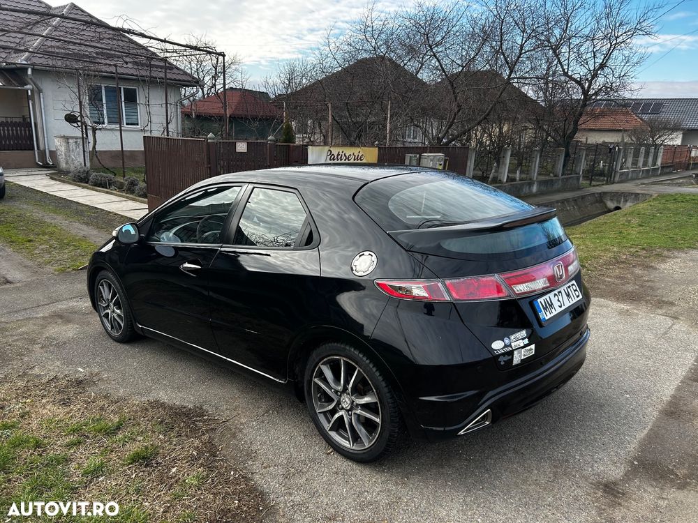 Honda Civic 1.8 SOHC i-VTEC MT GT - 7