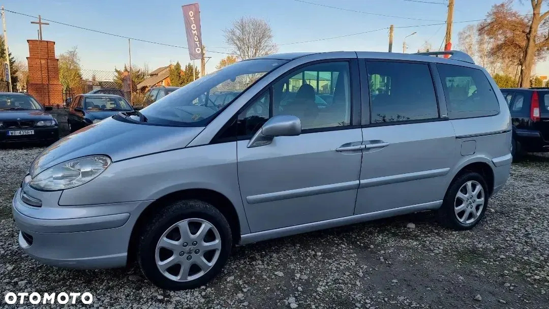 Peugeot 807 2.0 HDi SR - 31