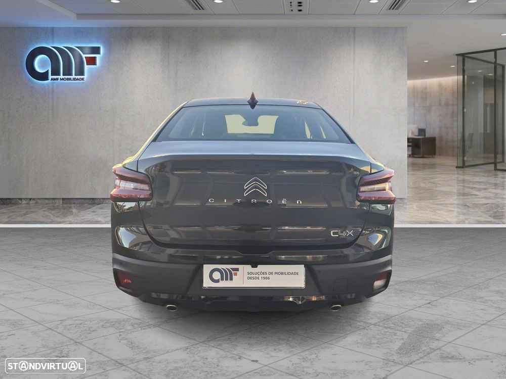 Citroën C4 X - 4