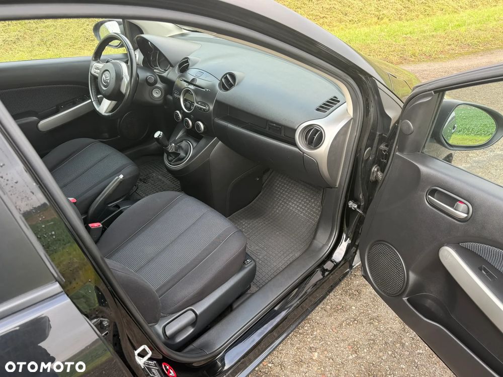Mazda 2 1.3 Exclusive+ - 18