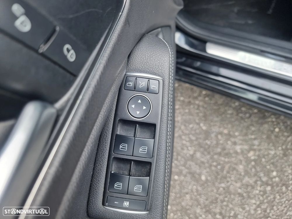 Mercedes-Benz A 200 d Urban - 8