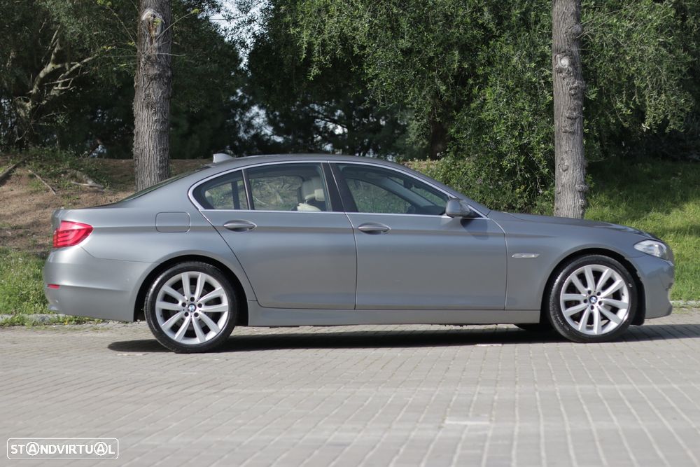 BMW 530 d Auto - 17