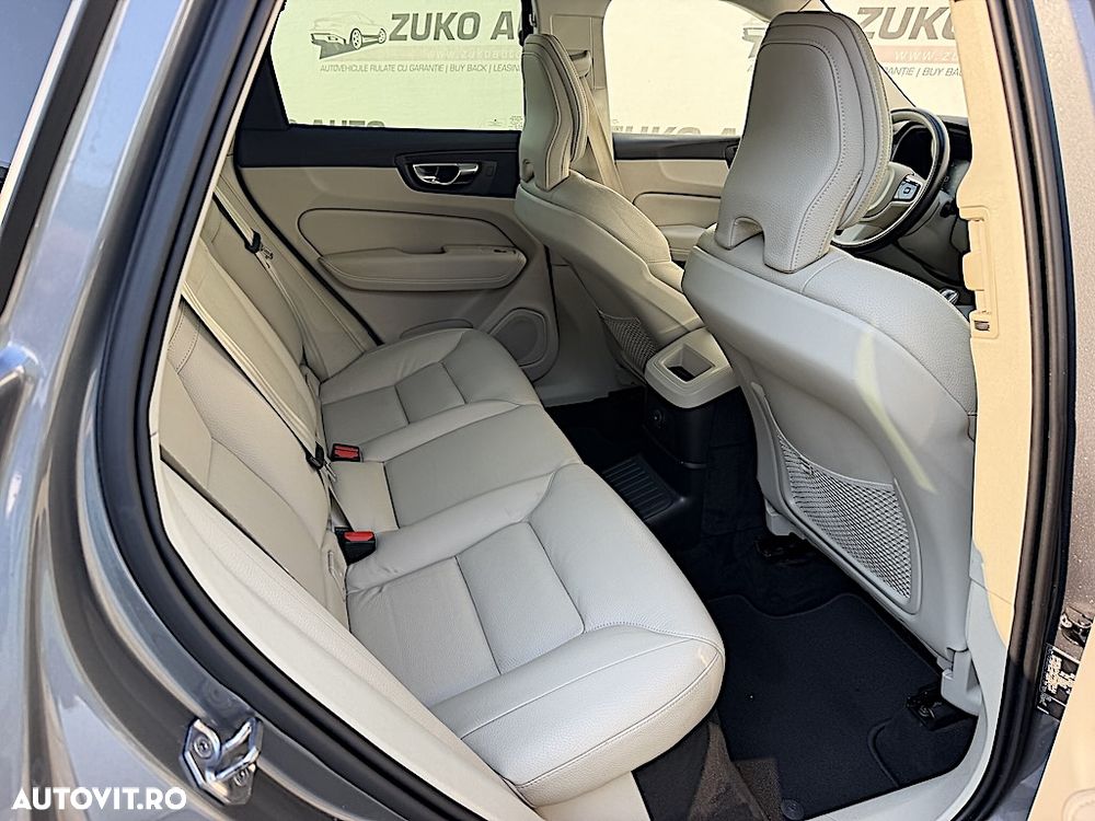 VOLVO XC60 2021 — imagine 8
