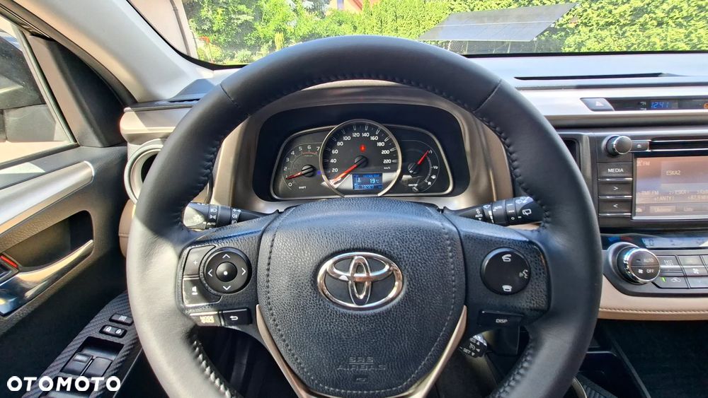 Toyota RAV4 2.0 D-4D Premium - 7