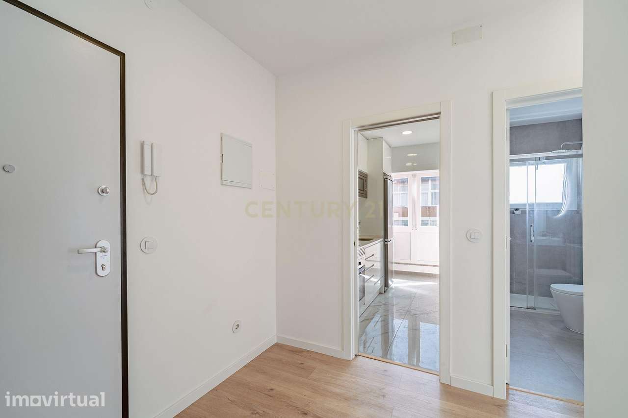 Apartamento T1 Remodelado Almada - Grande imagem: 2/29