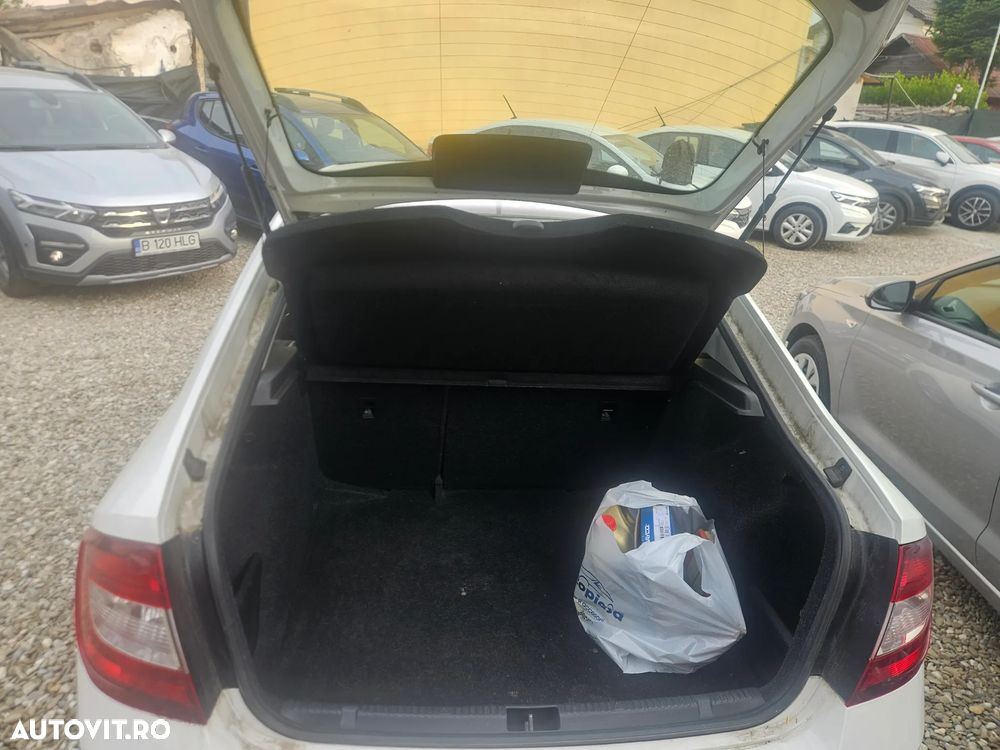 Skoda RAPID - 8