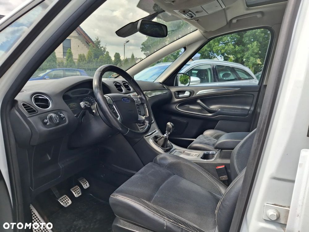 Ford S-Max 2.2 TDCi Titanium - 25