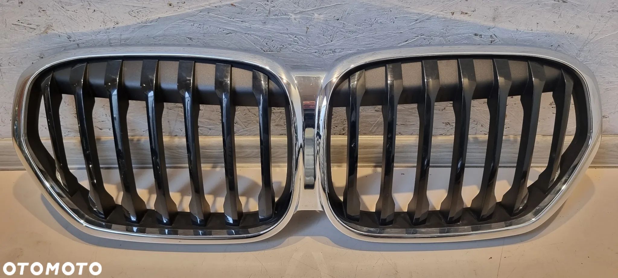 Grill nerki BMW X1 F48 F49 LCI LIFT '18-'21 - 1