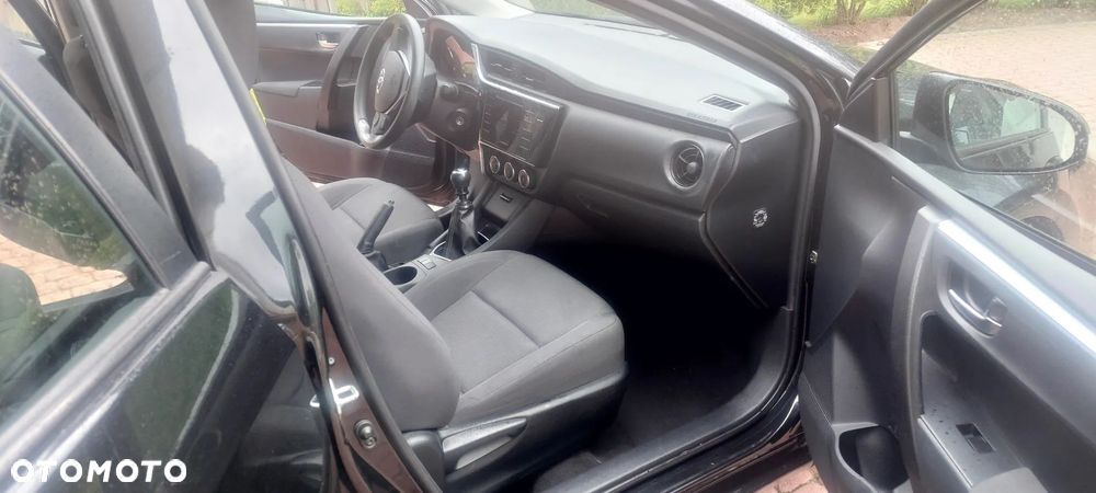 Toyota Corolla 1.6 Active - 10