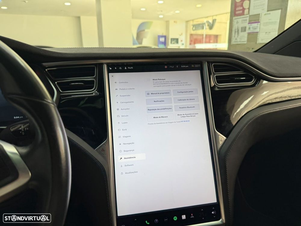 Tesla Model X 100D - 24