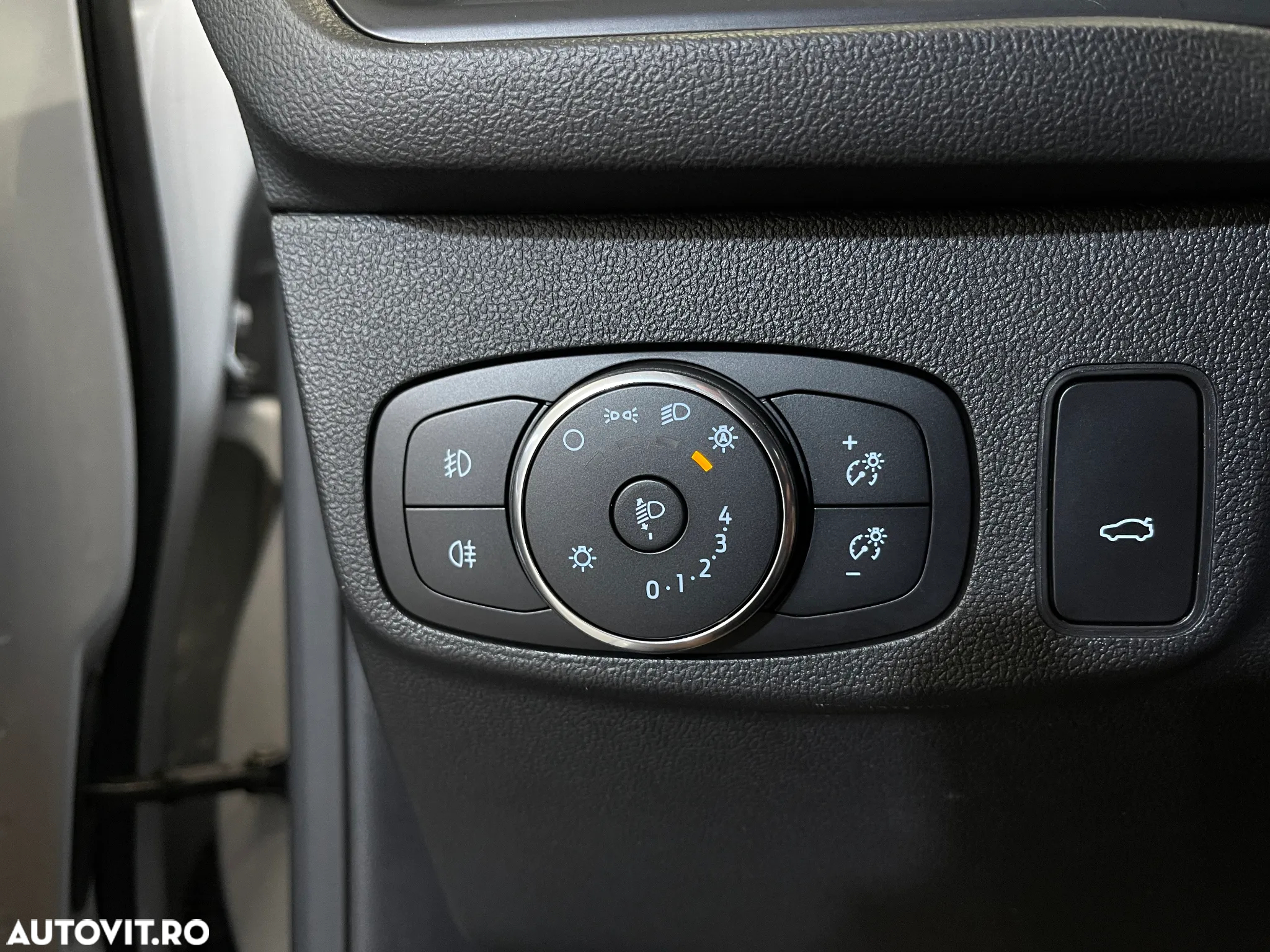 Ford Focus 1.0 EcoBoost Trend Edition - 19
