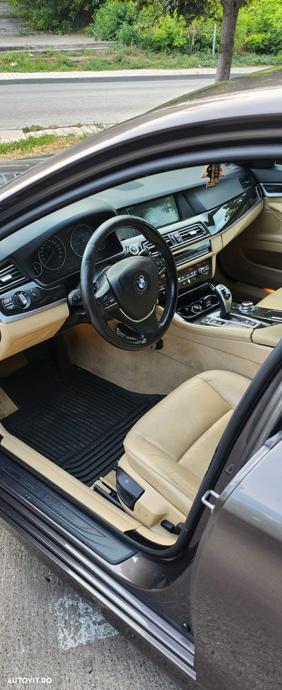 BMW Seria 5 520d Aut. - 7