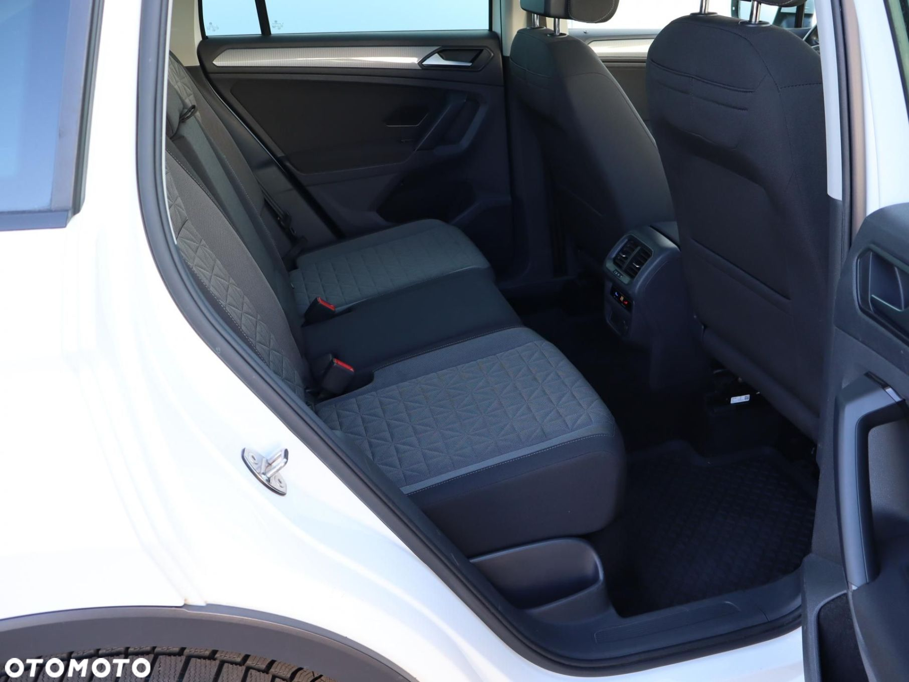 Volkswagen Tiguan - 7