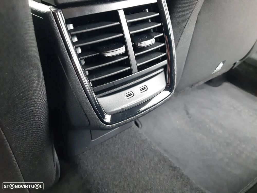 Skoda Scala 1.0 TSI Selection DSG - 20