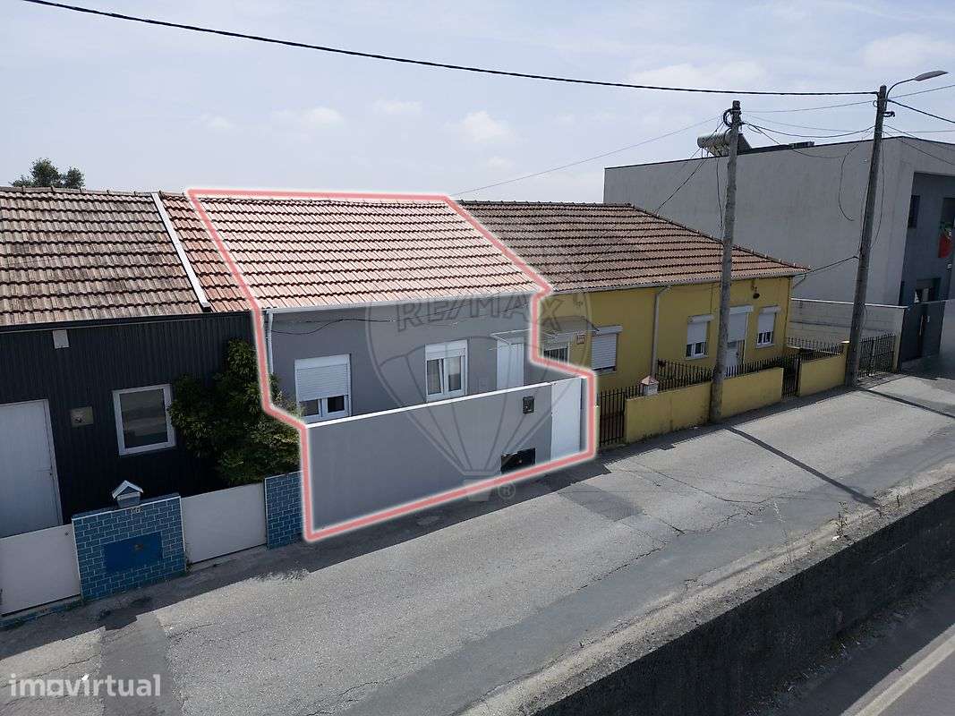 Moradia T1 para venda - Grande imagem: 2/17