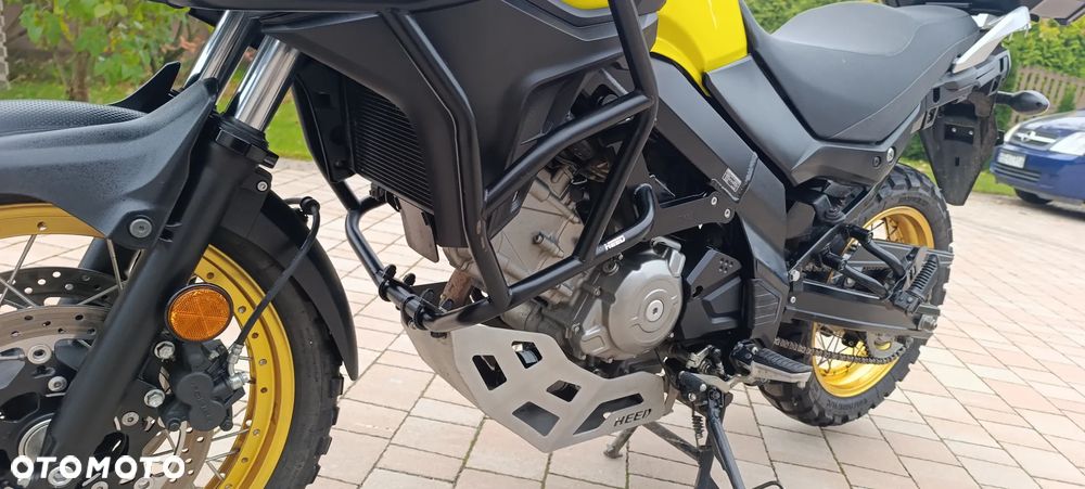 Suzuki V-STROM - 41
