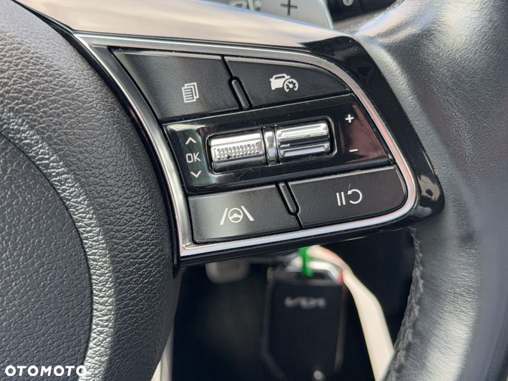 Kia Ceed - 26