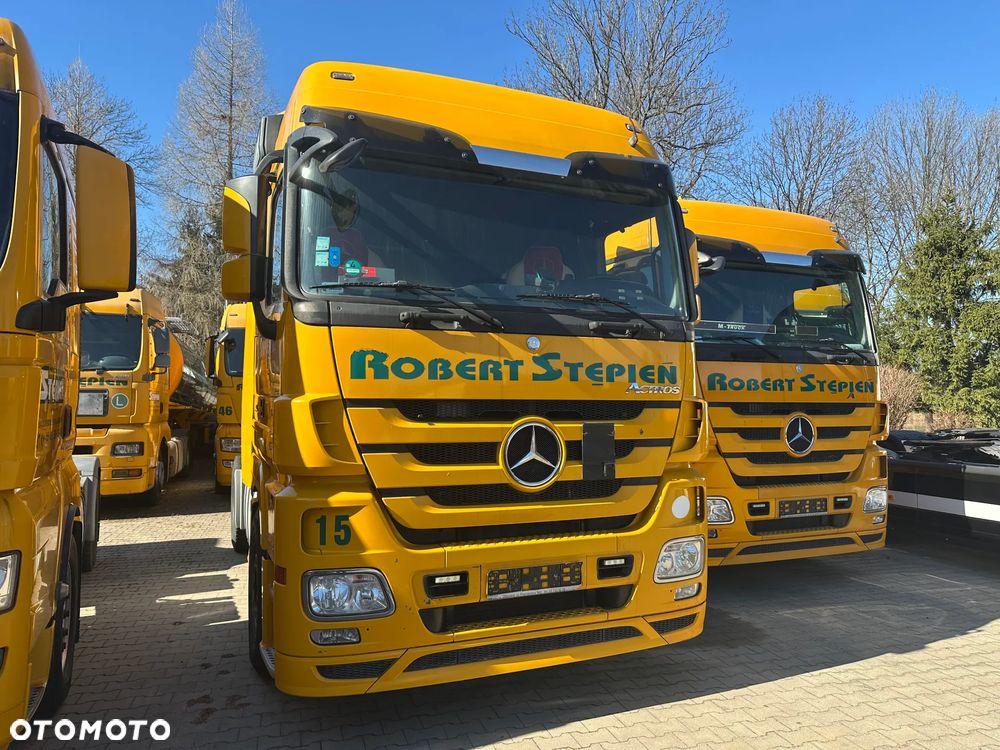 Mercedes-Benz ACTROS - 3