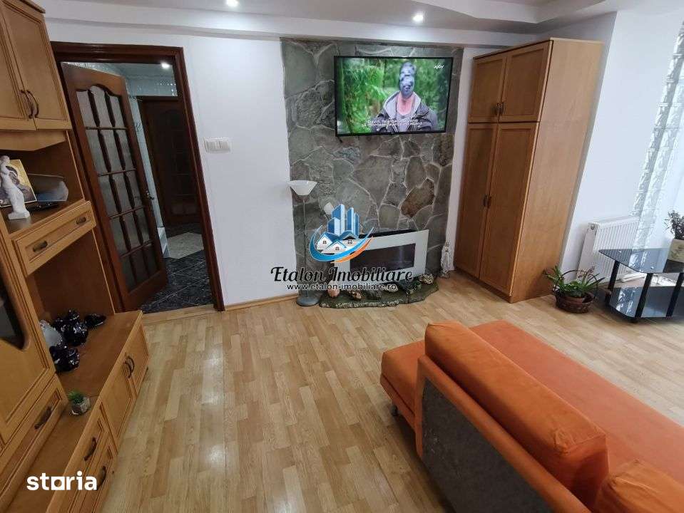 Apartament 2 camere, etaj 1, ultracentral, zona Muzeu Piatra Neamt — fotografia 3
