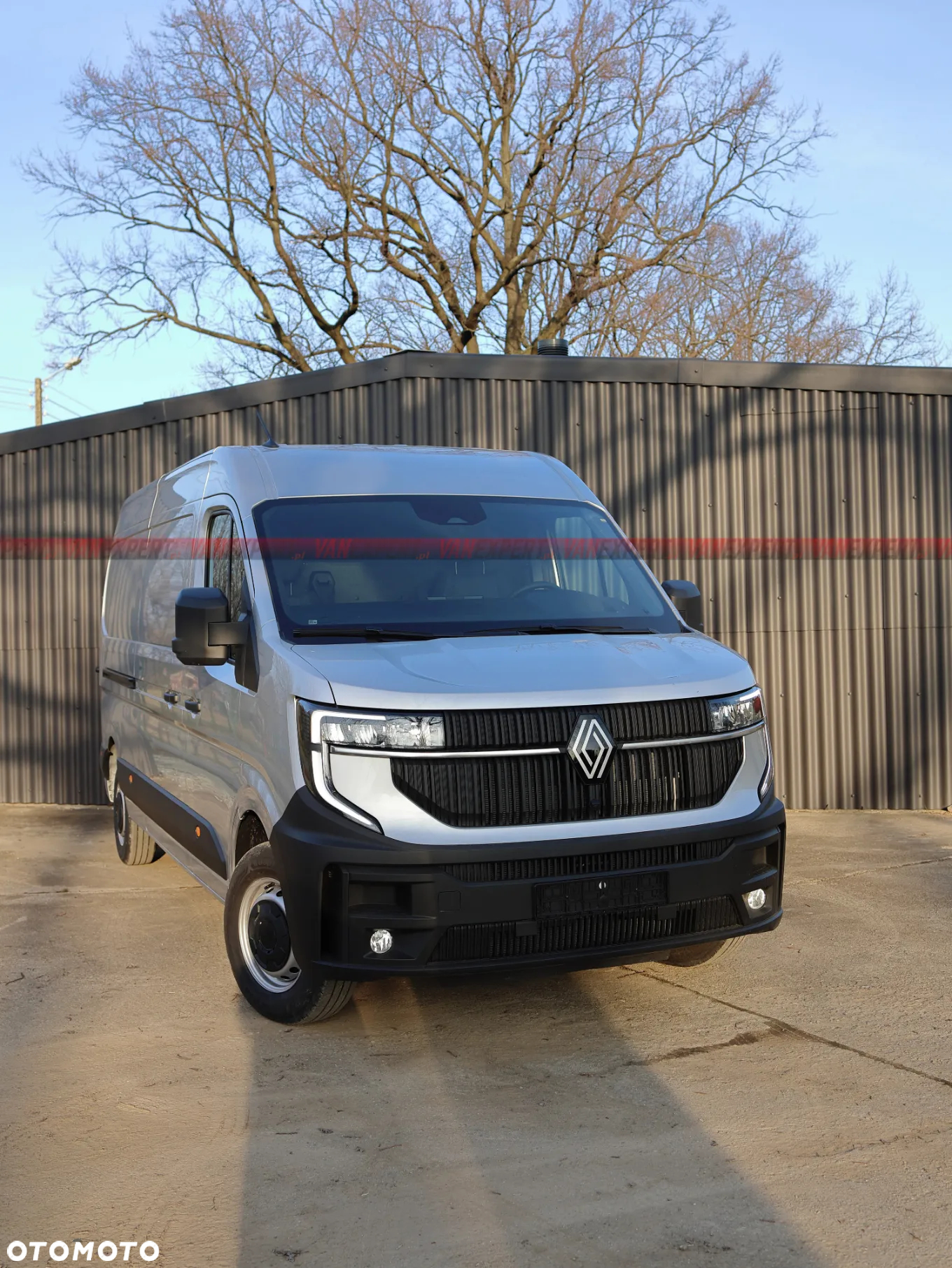 Renault MASTER BRYGADÓWKA SREBRNA L3H2 - 13