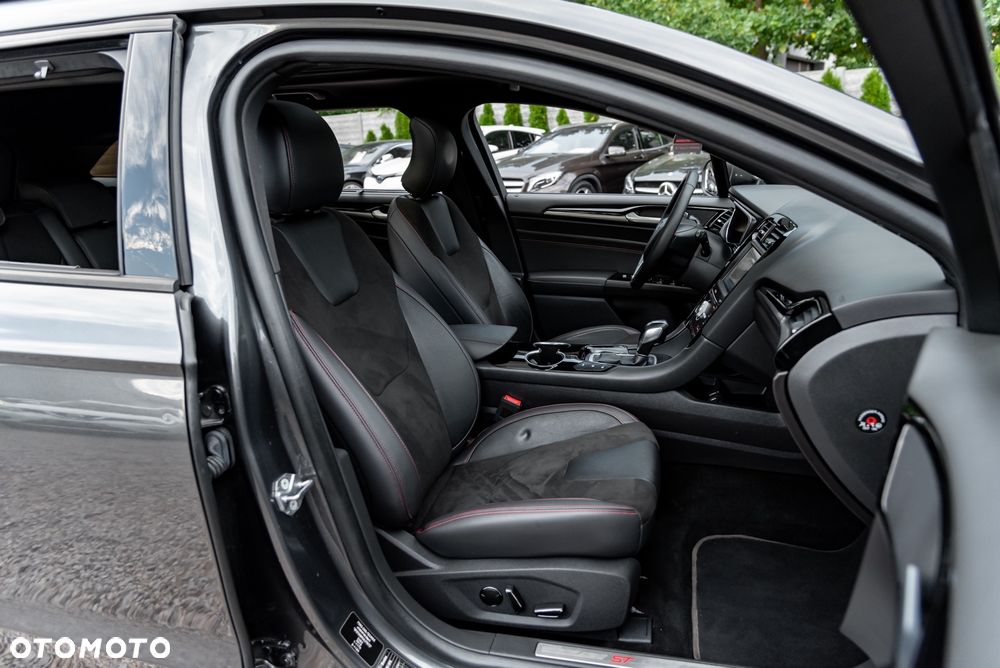 Ford Mondeo - 26