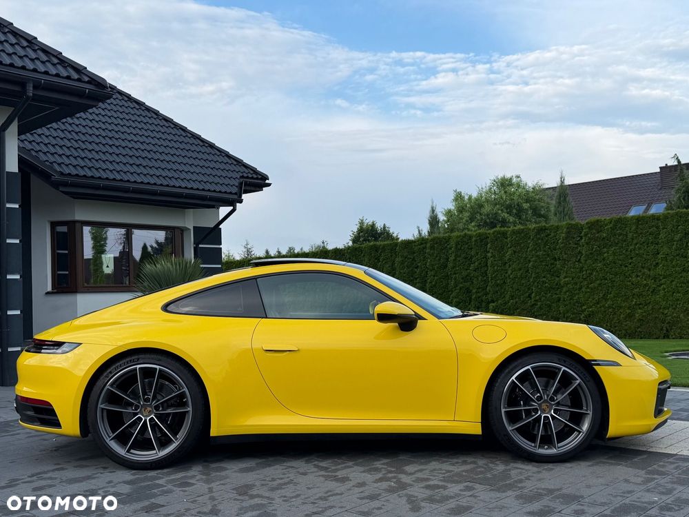 Porsche 911 Carrera S - 14
