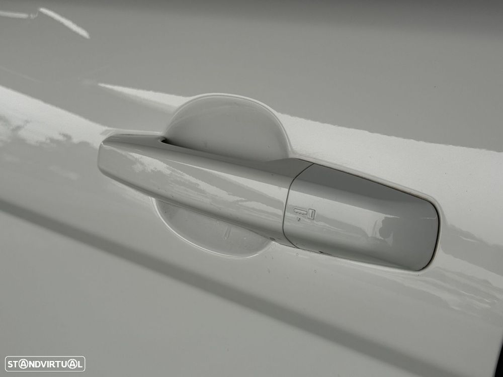 Land Rover Range Rover Evoque 2.0 TD4 HSE Dynamic Auto - 32