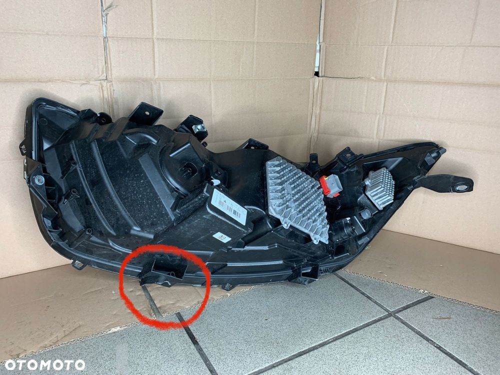 lampa prawa przednia iveco daily full led idealna - 10