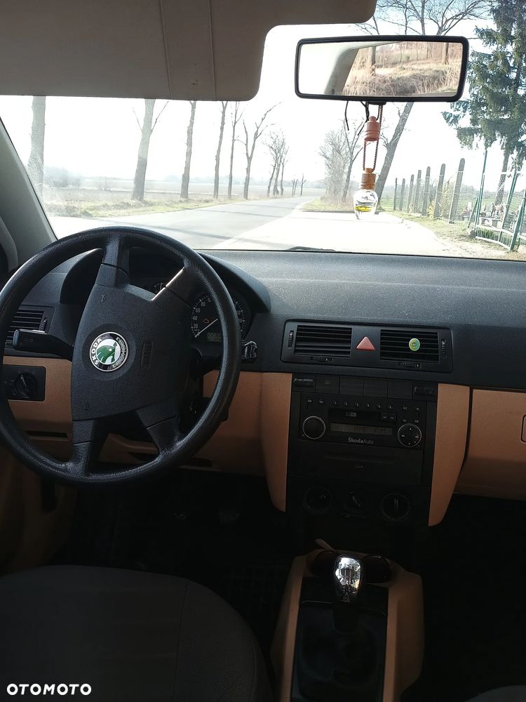 Skoda Fabia 1.4 16V Elegance - 5