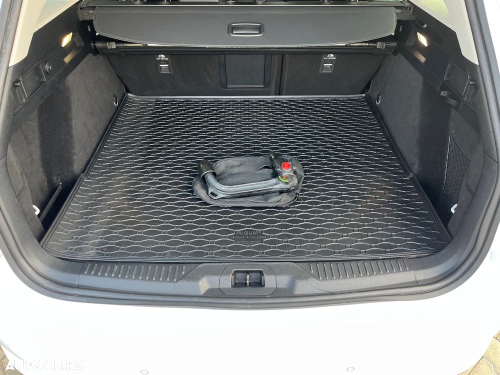 Ford Focus 1.5 EcoBlue Start-Stopp-System Aut. TITANIUM X - 14